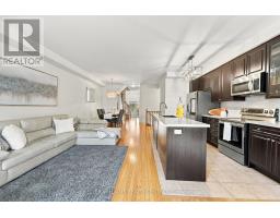 8 Rogers Trail, Bradford West Gwillimbury, ON L3Z0G4 Photo 17