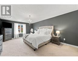 8 Rogers Trail, Bradford West Gwillimbury, ON L3Z0G4 Photo 22