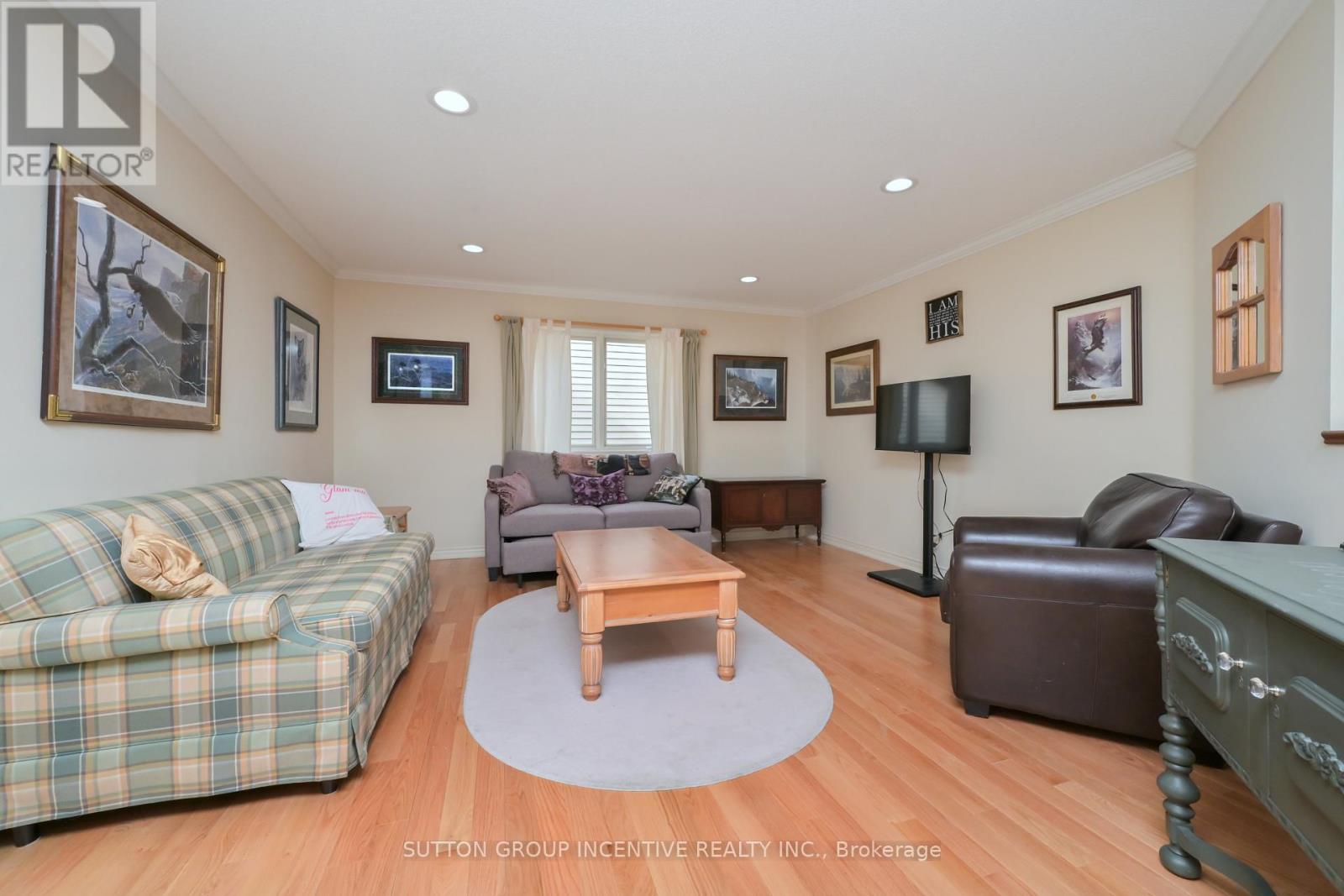 53 SUNSET BOULEVARD - Image 19