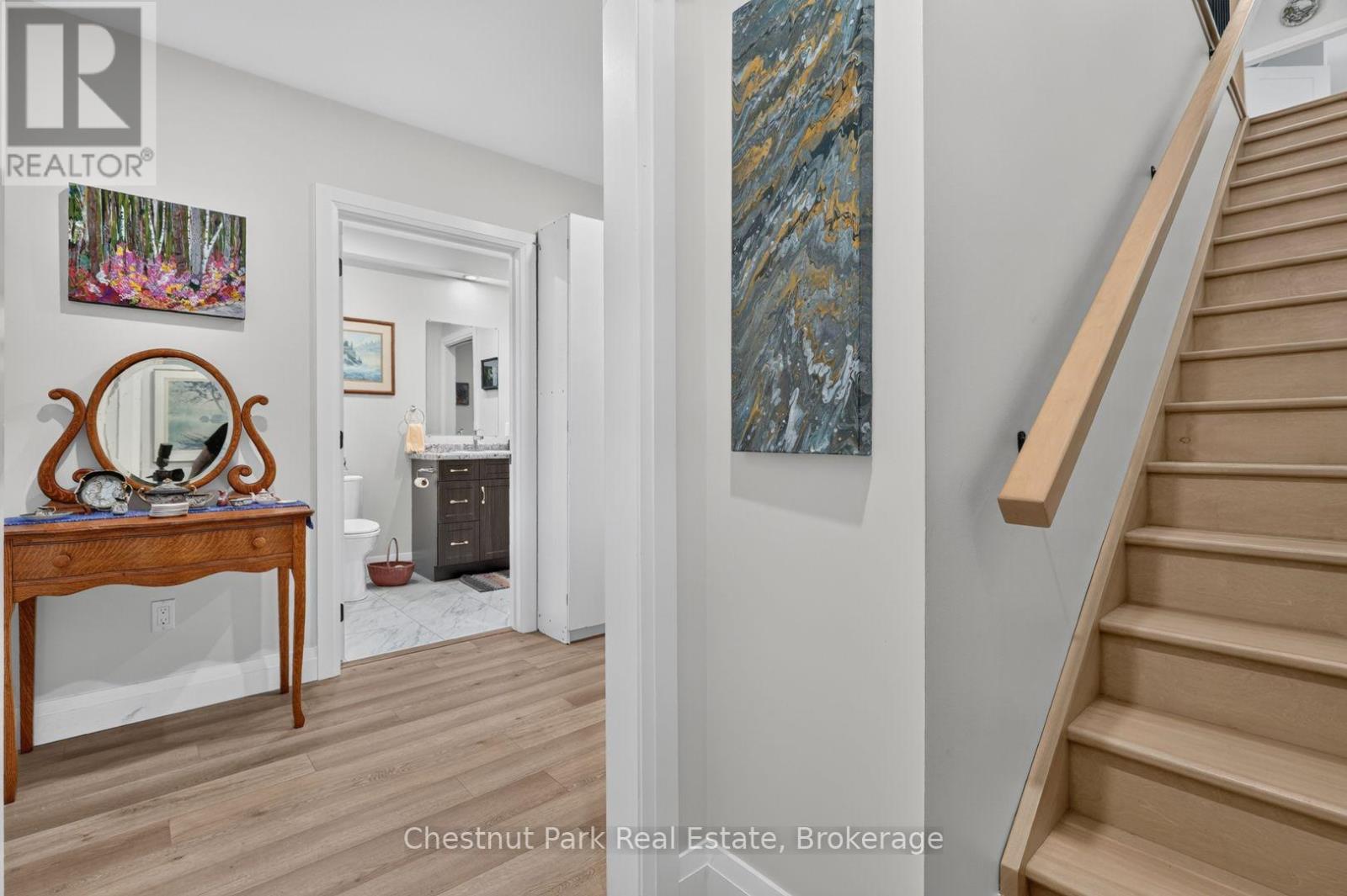 8 ERTLER LANE - Image 24
