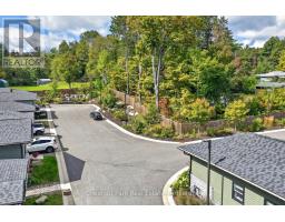 8 Ertler Lane, Huntsville, ON P1H1S7 Photo 48