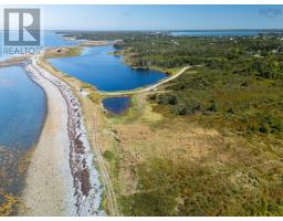 40 Country Lane, Lower West Pubnico, NS B0W2C0 Photo 17