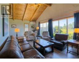 40 Country Lane, Lower West Pubnico, NS B0W2C0 Photo 23