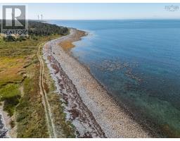 40 Country Lane, Lower West Pubnico, NS B0W2C0 Photo 18