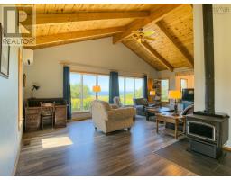 40 Country Lane, Lower West Pubnico, NS B0W2C0 Photo 27
