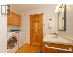 40 Country Lane, Lower West Pubnico, NS B0W2C0 Photo 42