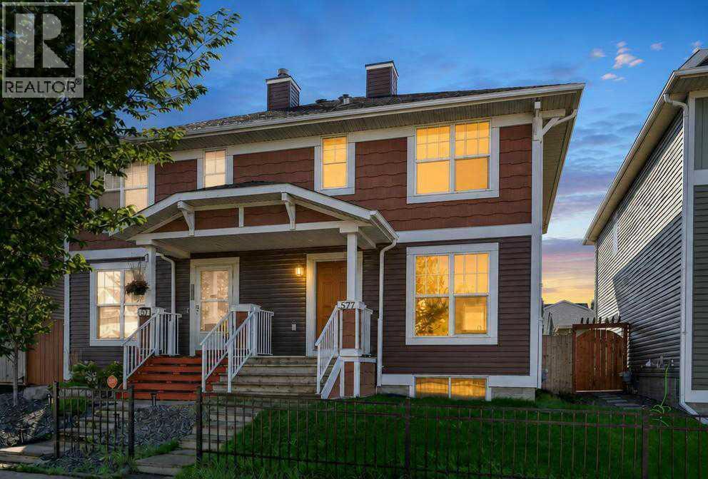 Property for sale at 577 Auburn Bay Avenue SE