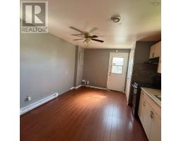 33 Lorway Street, Glace Bay, NS B1A5Z5 Photo 7