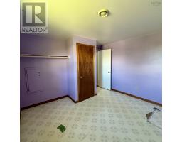 33 Lorway Street, Glace Bay, NS B1A5Z5 Photo 14
