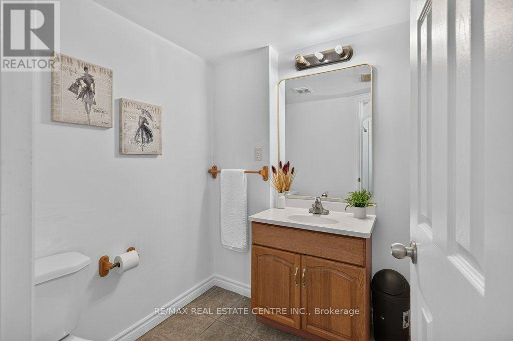 67 GRANDRIDGE CRESCENT - 30