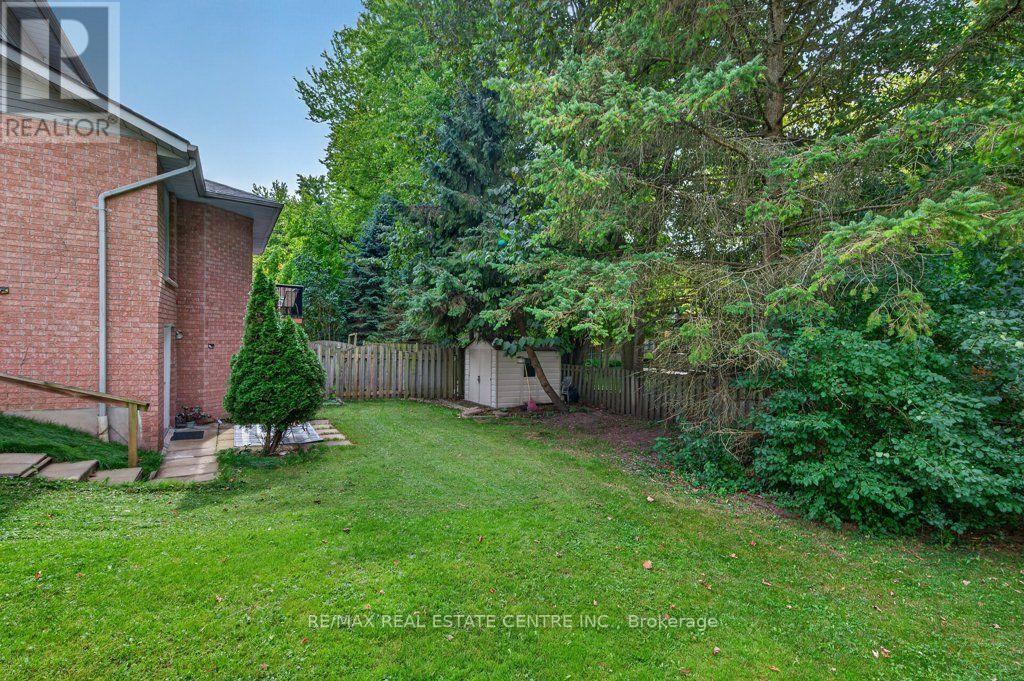 67 GRANDRIDGE CRESCENT - Image 33