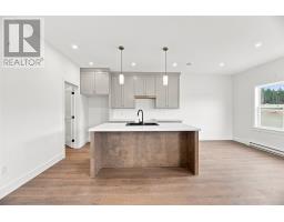 102 Trenton Drive thumbnail 6