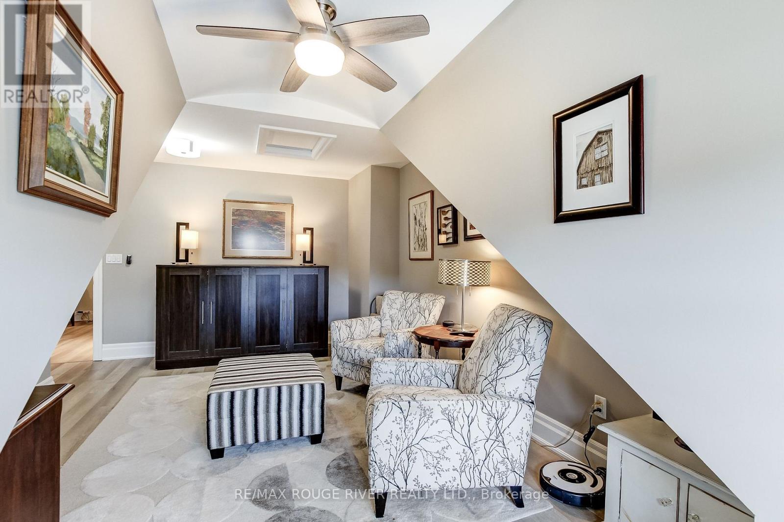 #17 17 ST. ANDREWS LANE S - 38