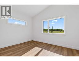 8 Diamond Valley Close, Carbon, AB T0M0L0 Photo 24