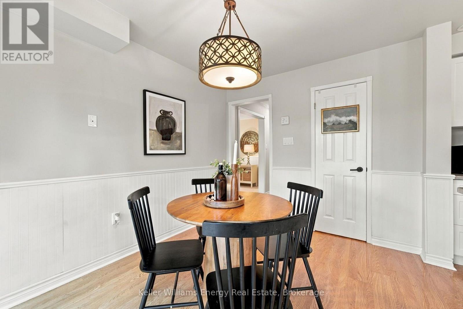 123 Erickson Drive, Whitby, ON photo 8