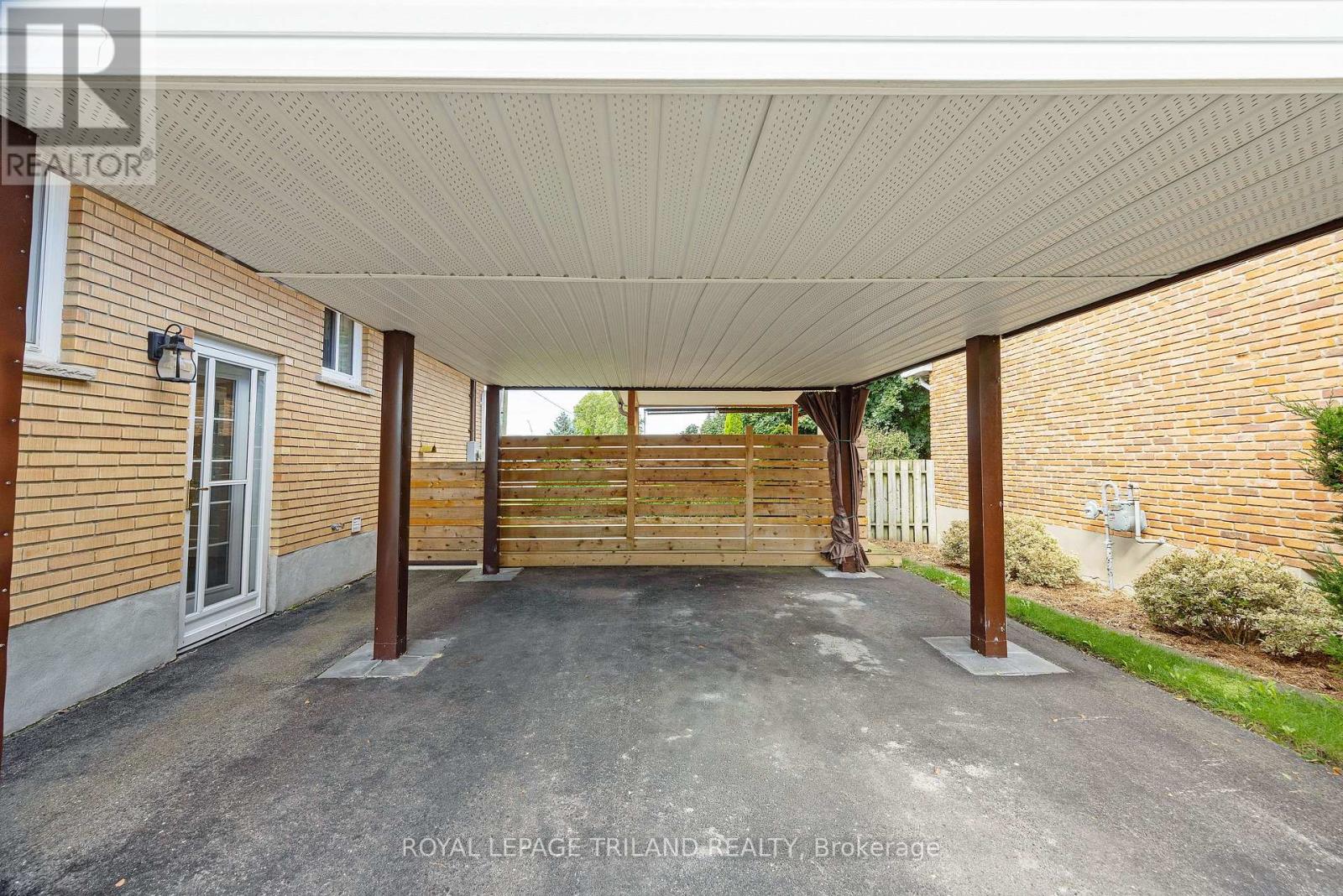 16 SPARTA STREET - 29