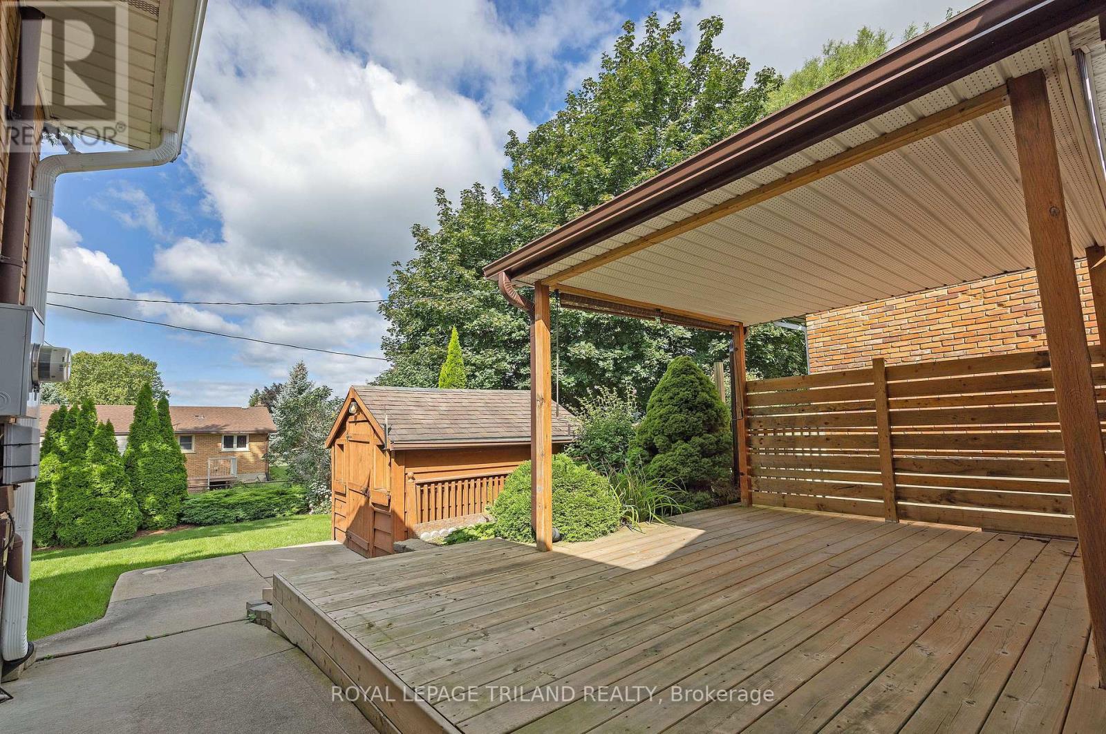 16 SPARTA STREET - Image 30
