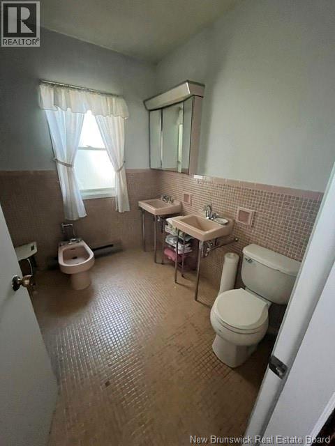 526 Montgomery Street - 16