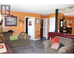 6 Hillview Avenue thumbnail 10