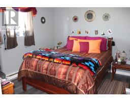 6 Hillview Avenue thumbnail 13