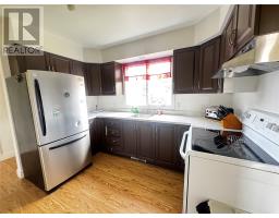 79 Bowater Drive thumbnail 3