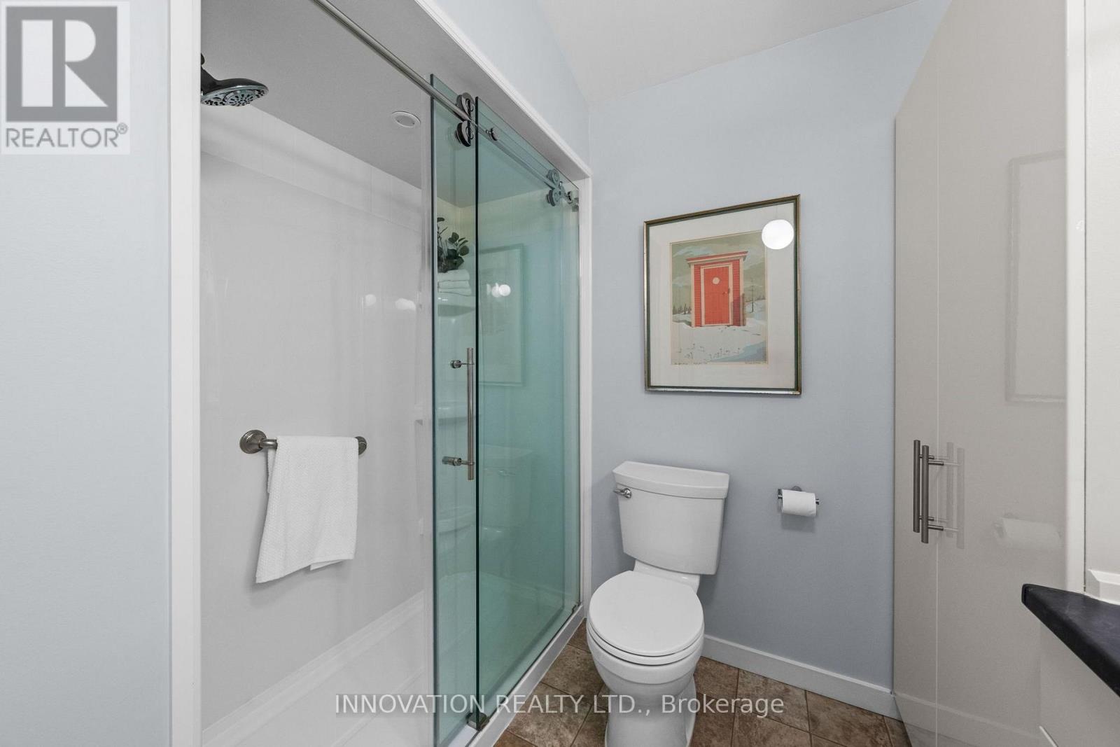 108 GLENNVIEW PLACE photo 30