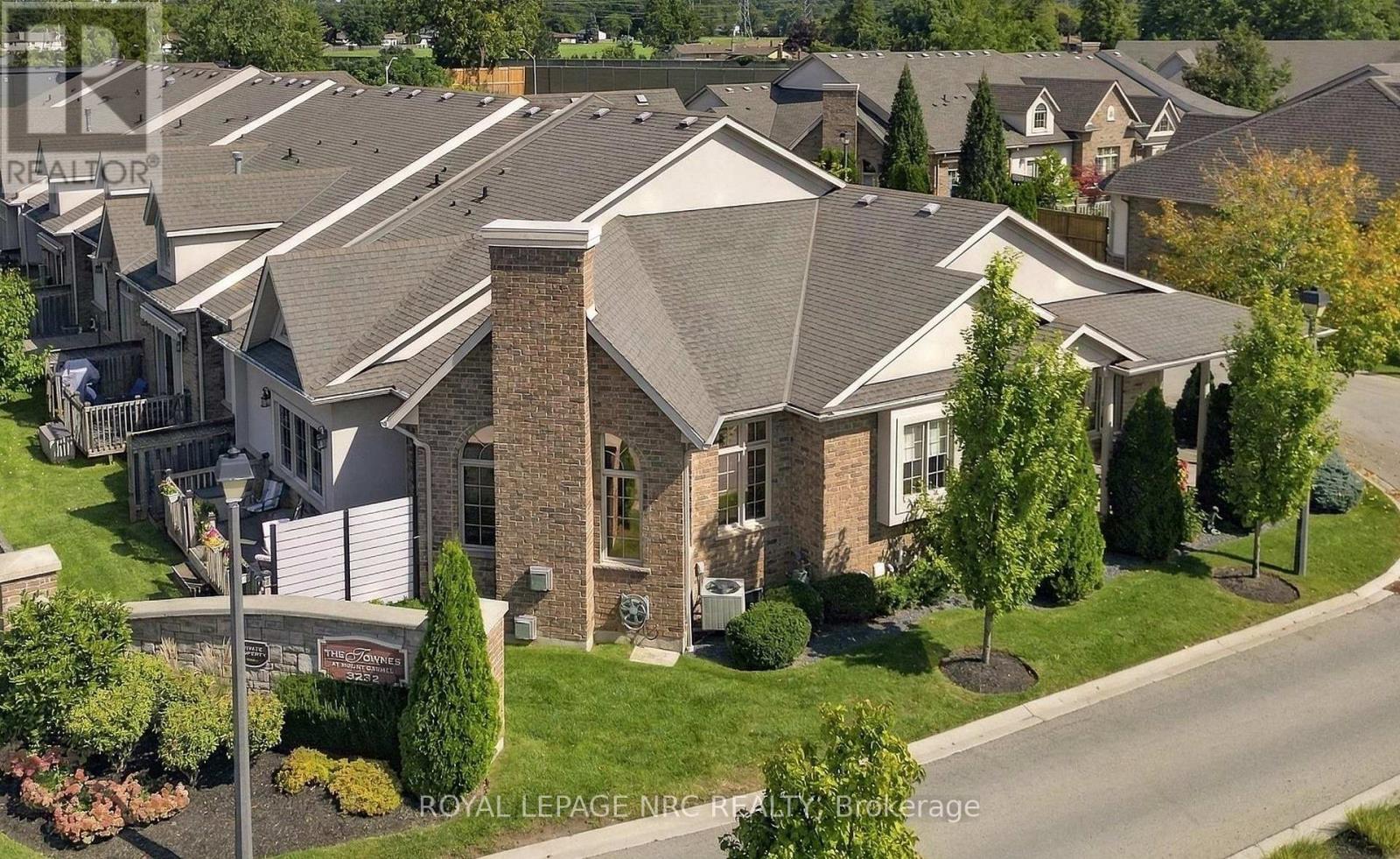 8 - 3232 MONTROSE ROAD