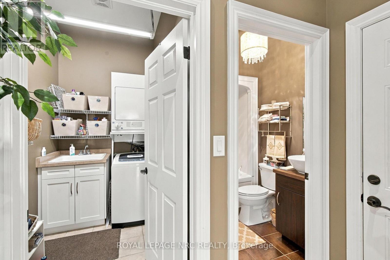 #8 3232 MONTROSE ROAD - Image 22