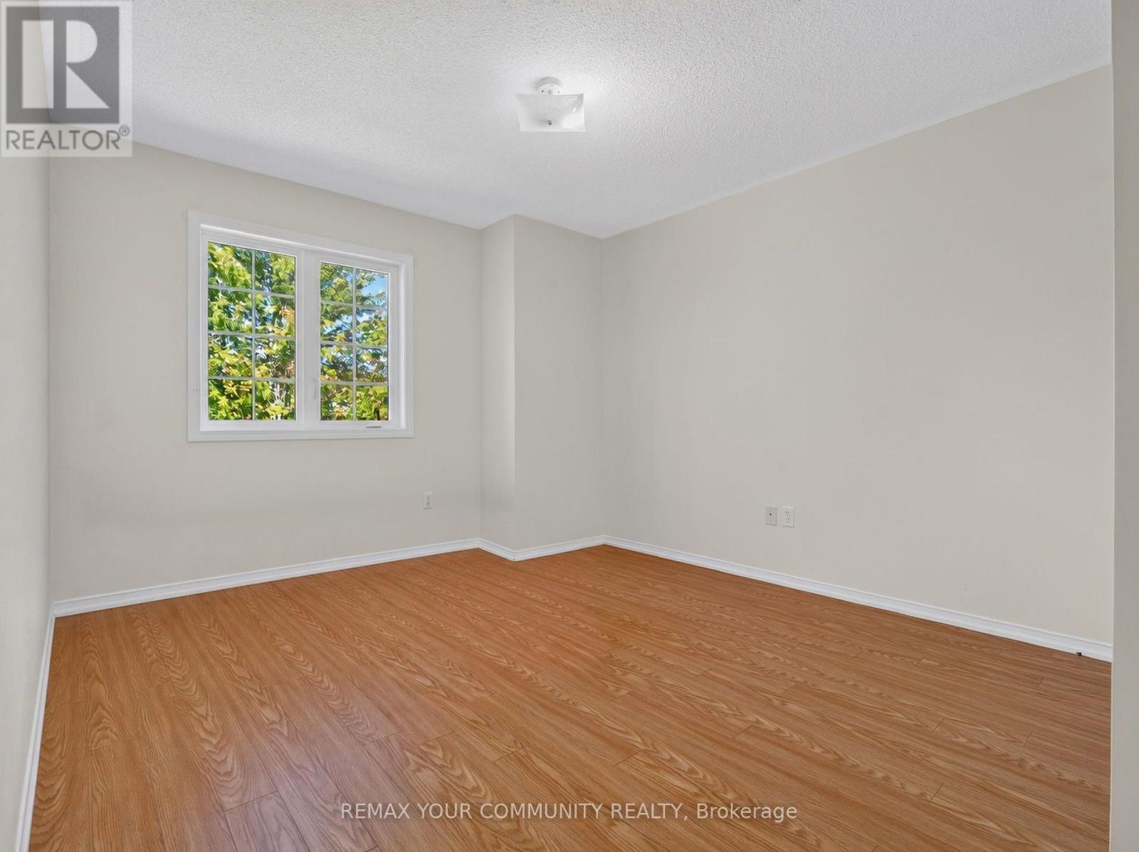 265 Sprucewood Crescent, Clarington, ON photo 37