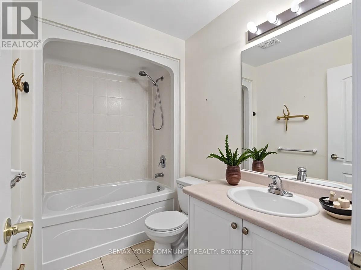 265 Sprucewood Crescent, Clarington, ON photo 40