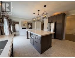4 John Weddell Avenue, East Gwillimbury, ON L9N0P4 Photo 16