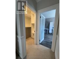 4 John Weddell Avenue, East Gwillimbury, ON L9N0P4 Photo 36