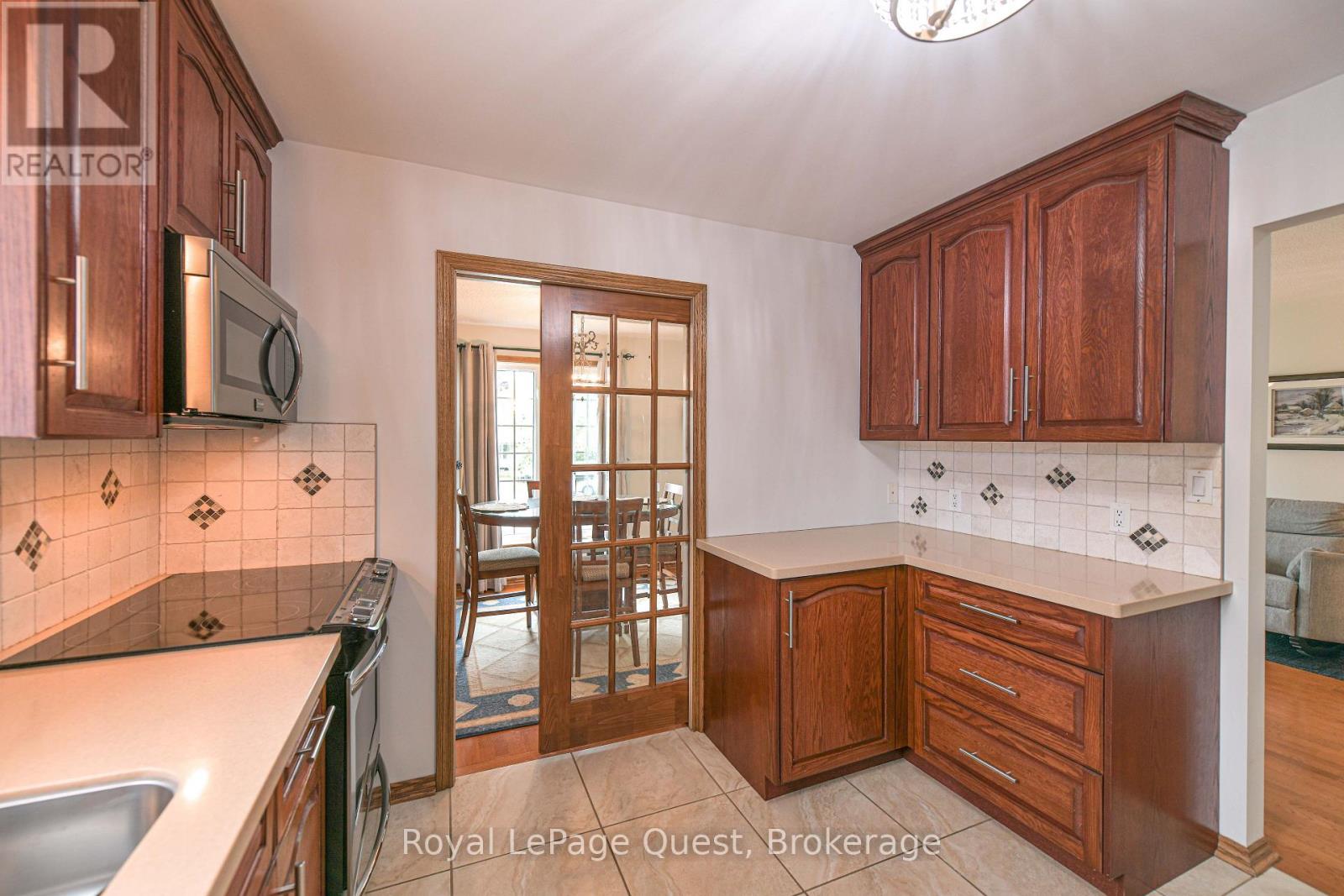 4 KEHOE COURT - 19