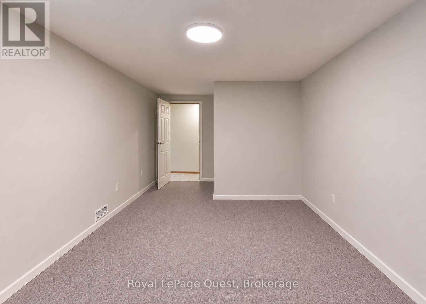 4 KEHOE COURT - 36