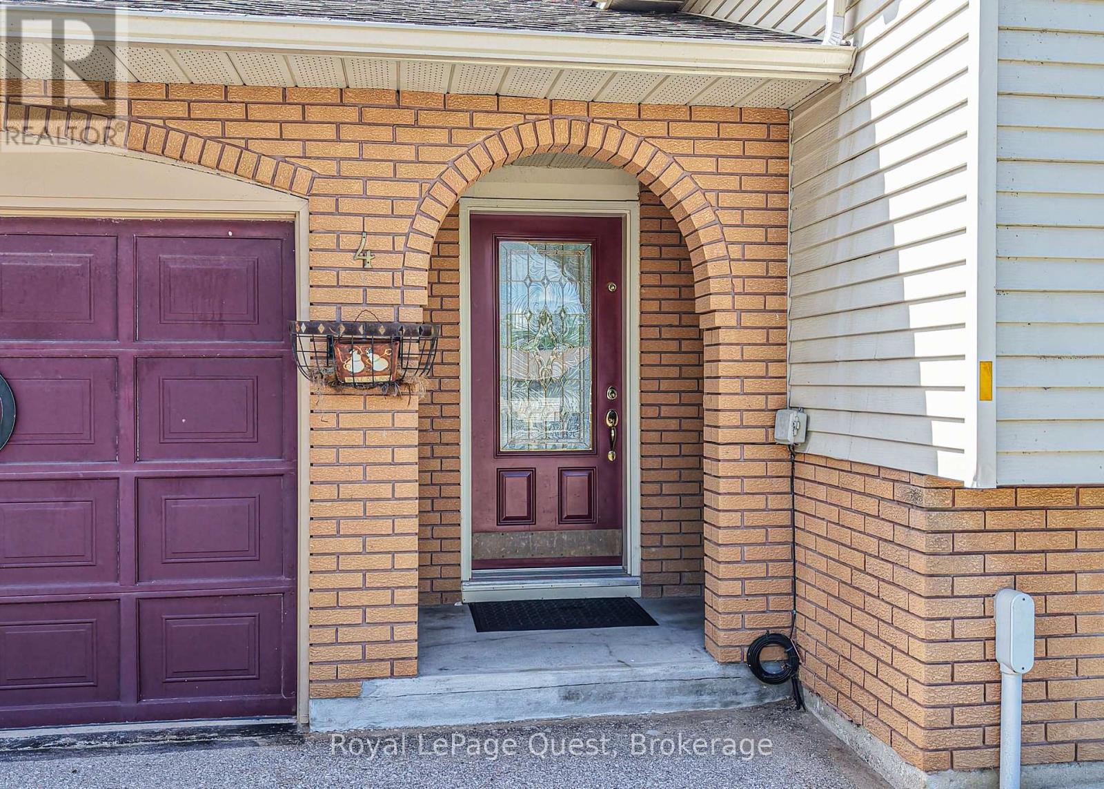 4 KEHOE COURT - 9