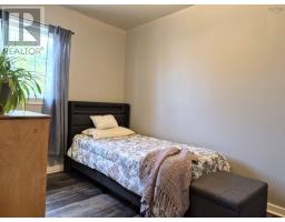 16 Copp Avenue, Amherst, NS B4H2T4 Photo 12