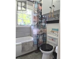 16 Copp Avenue, Amherst, NS B4H2T4 Photo 10