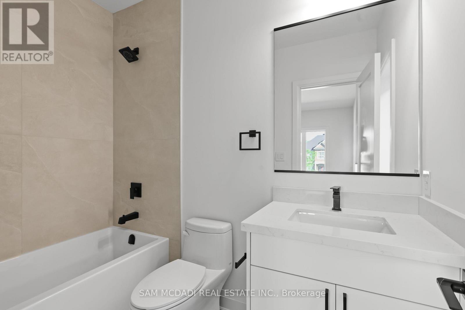 2354 EIGHTH LINE - Image 27