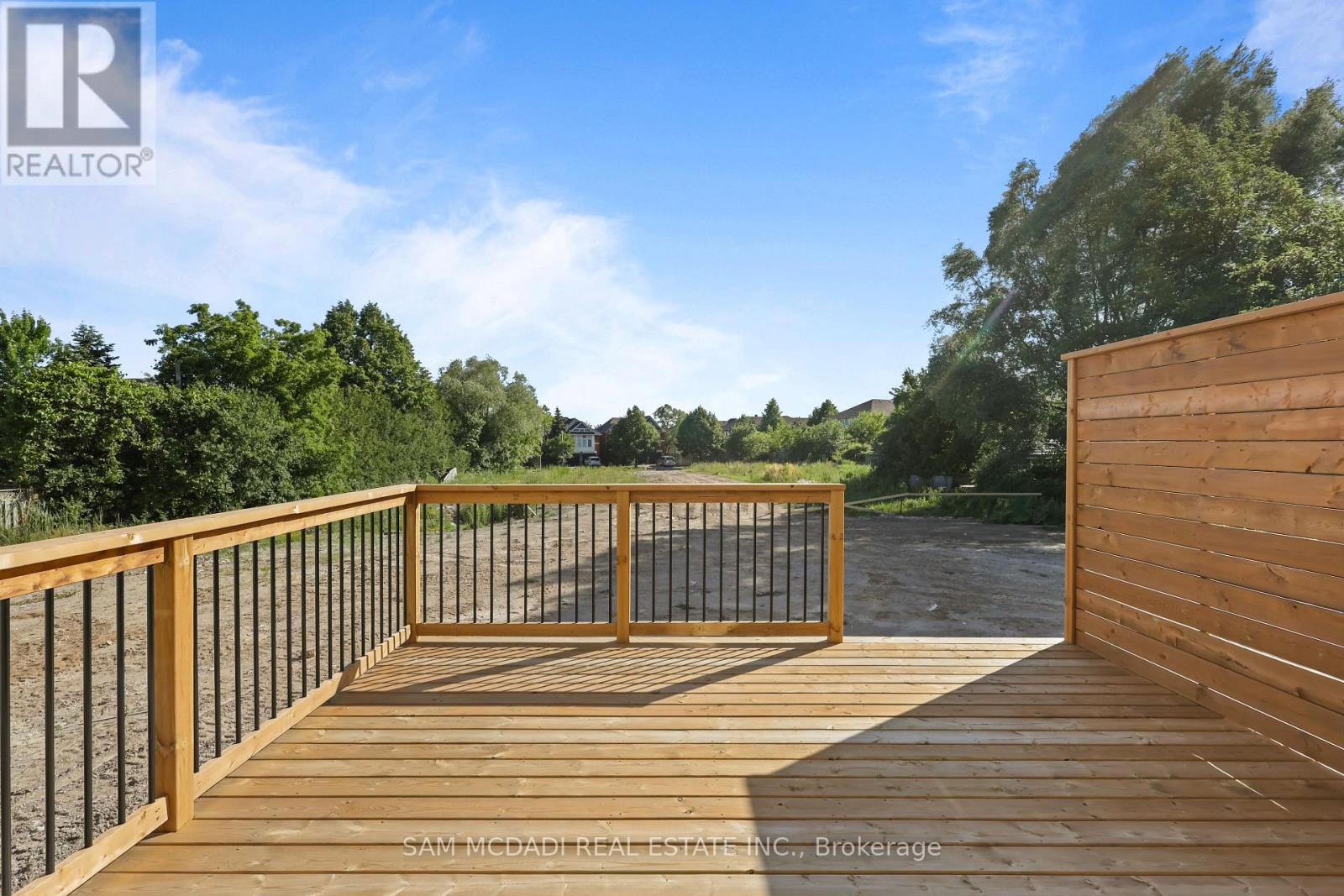 2354 EIGHTH LINE - Image 36