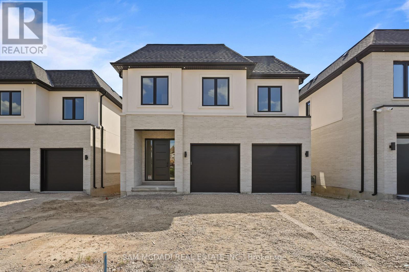 2354 EIGHTH LINE - Image 39