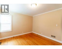 Kitchen - 30 Proctor Avenue, Brantford, ON N3S3E7 Photo 9
