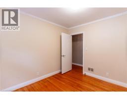 30 Proctor Avenue, Brantford, ON N3S3E7 Photo 12