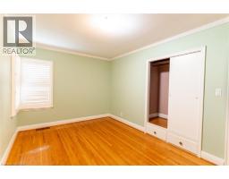 4pc Bathroom - 30 Proctor Avenue, Brantford, ON N3S3E7 Photo 7