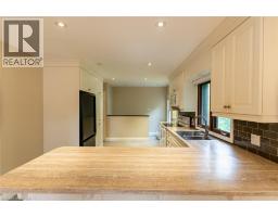 30 Proctor Avenue, Brantford, ON N3S3E7 Photo 19