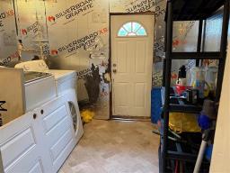 443 Martin Avenue, Winnipeg, MB R2L0C2 Photo 10