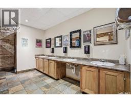 244 1st Avenue N, Saskatoon, SK S7K1X1 Photo 32
