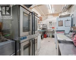 244 1st Avenue N, Saskatoon, SK S7K1X1 Photo 37