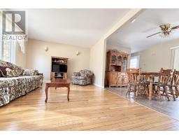 39 Dawson Drive thumbnail 6
