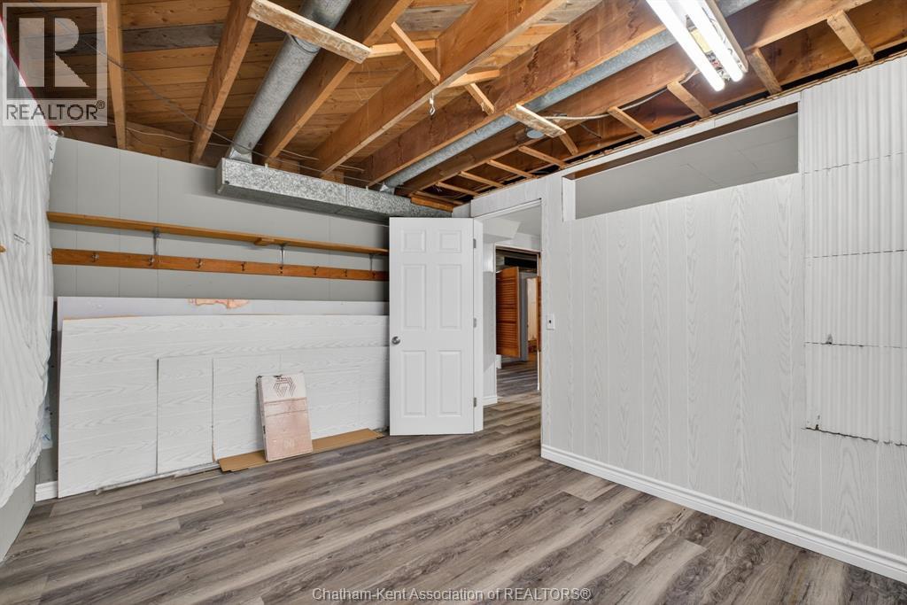 35 Peter STREET - Image 38