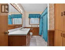 35 Peter Street, Chatham, ON N7M5B2 Photo 22